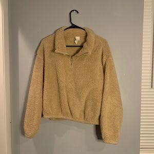 H&M Crop Fuzzy Jacket
